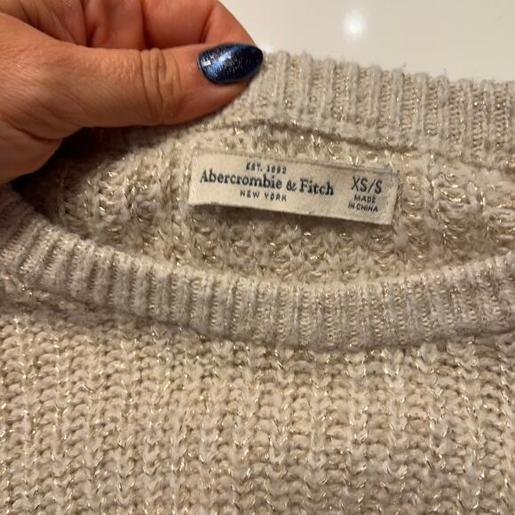 Abercrombie & Fitch Crewneck Pullover Sweater Size XS - Picture 3 of 6